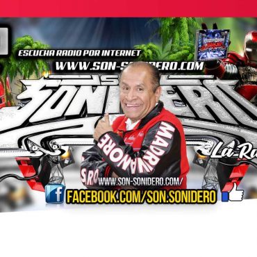 Ramón Rojo Sonido La Changa en el banner oficial de Son Sonidero Radio con logo y fondo tropical